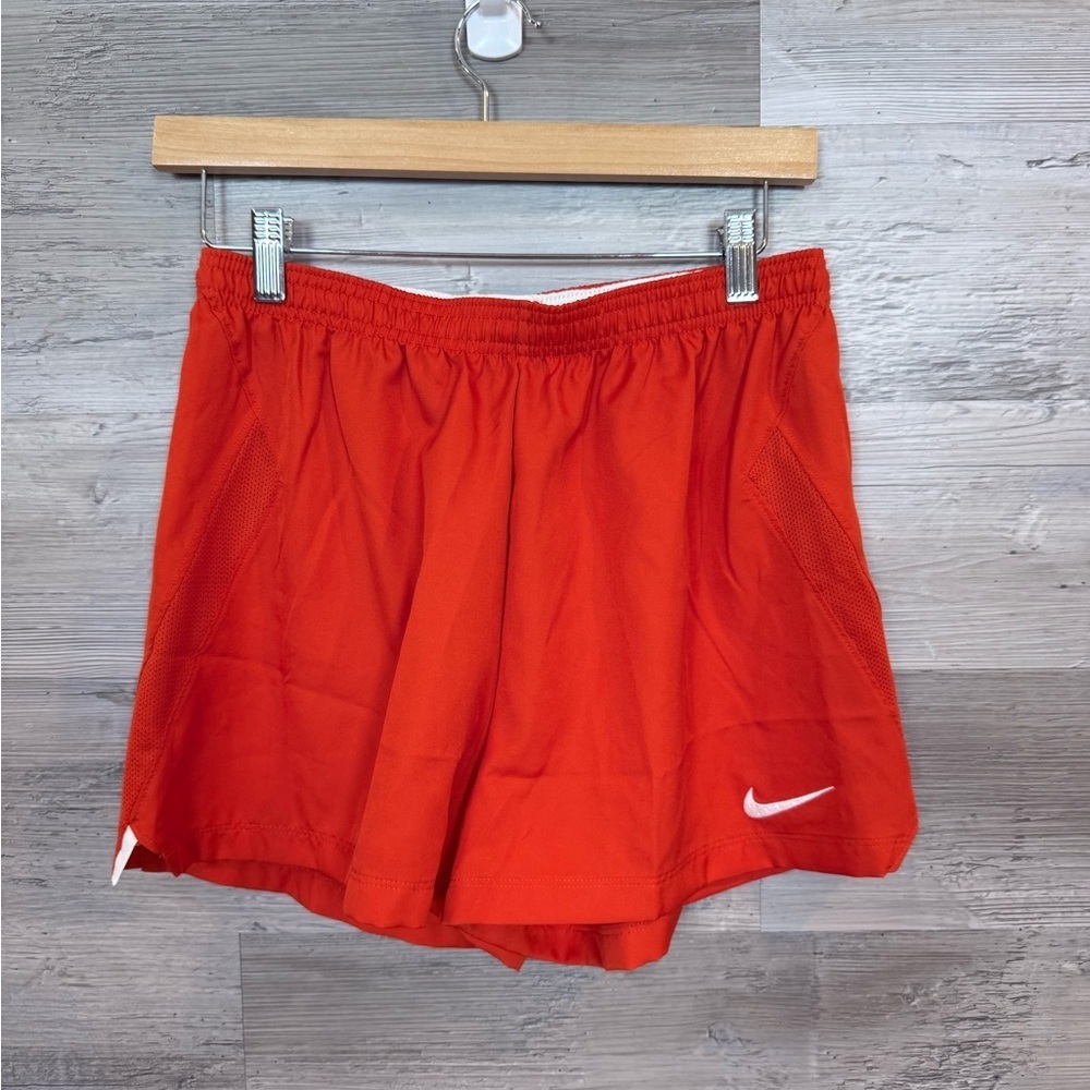 NWT Nike Women’s Dry Park III Soccer Shorts Orange Small